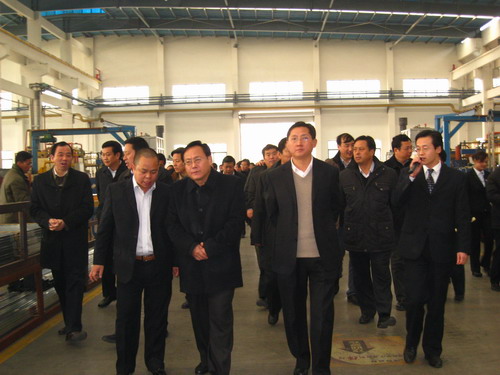 徐州市李荣启常务副市长来我公司接见