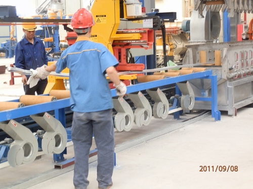 挤压试产开创新的纪元，立式喷涂实现豪华转身