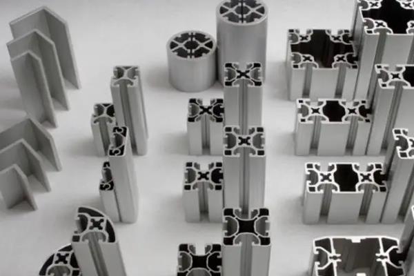 工业铝价值比去年同期涨几多?