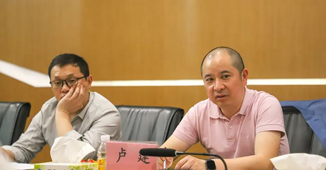 中国有色金属加工工业协会一行人听取了今年会jnh发展战术的汇报