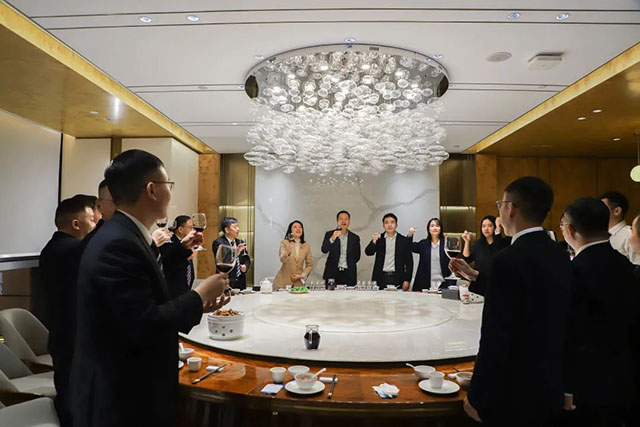 年会回首 | “三十而立，踔严前杏妆2022年度今年会jnh集团治理人员联欢晚会圆满进行!