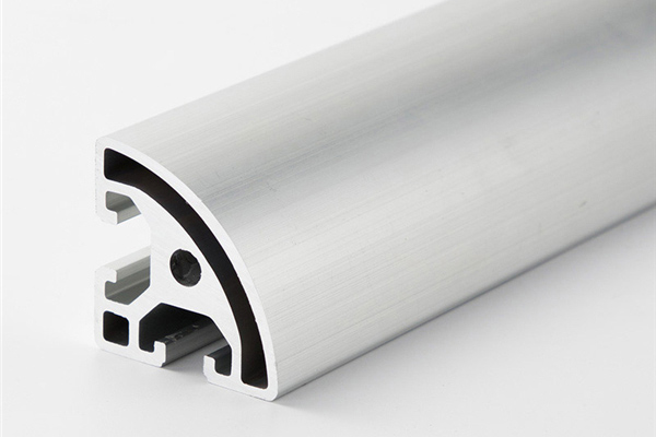 最新铝型材批刊行情价值几多钱一吨?