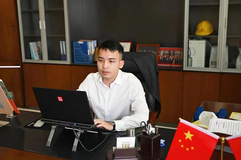 (今年会jnh集团总经理潘树华)