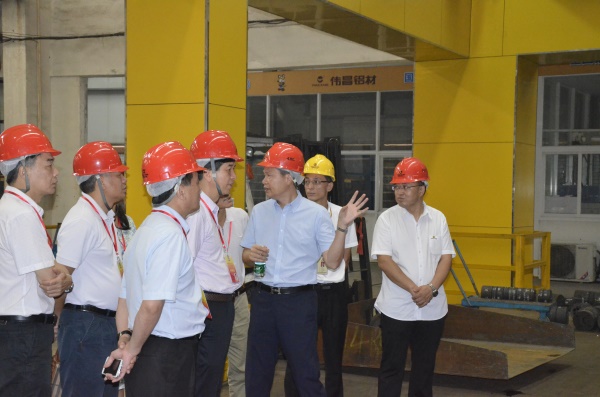 南海区政协何熠钢副主席光临我司调查领导